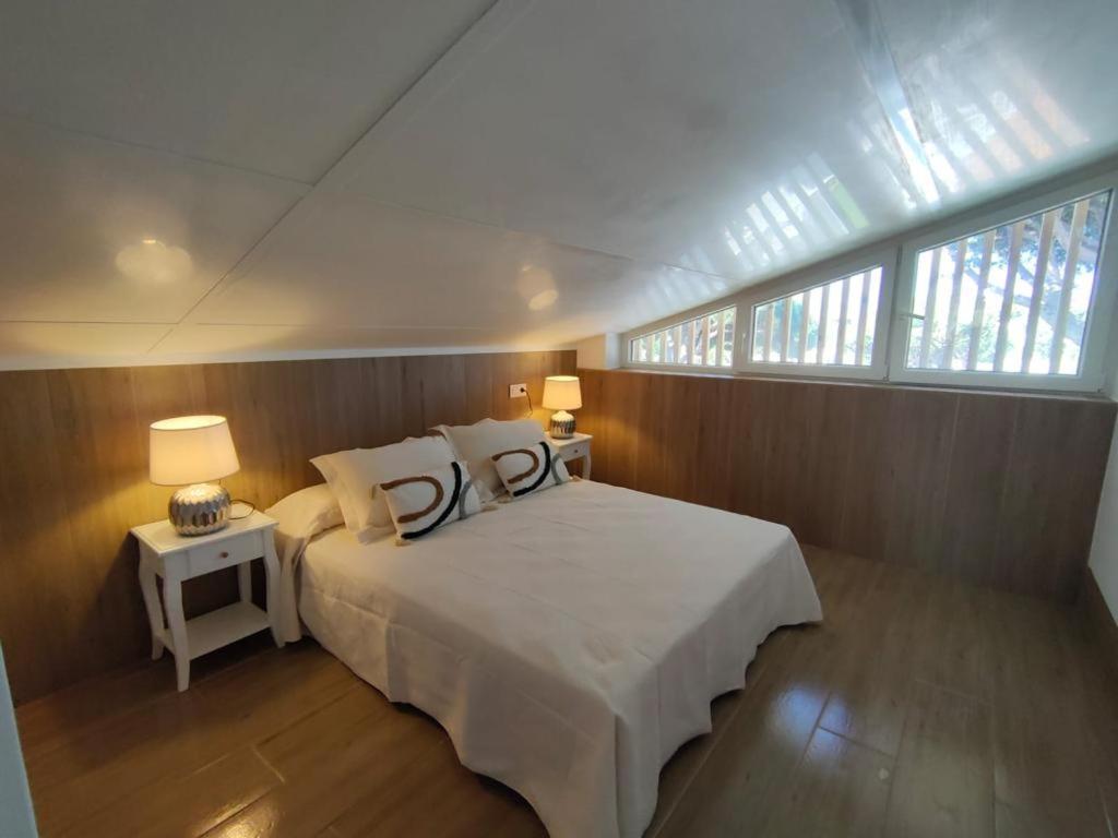 Mistral 5, Con Piscina Y Parking.