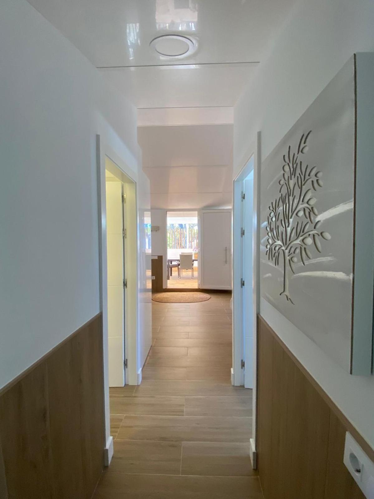 Apartment Mistral 5, Con Piscina Y Parking. *